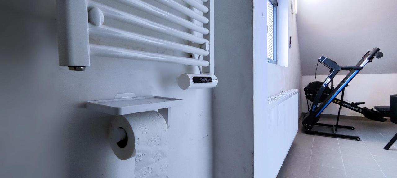 Logeerkamer Xxl 25 M2 Zemst Bagian luar foto